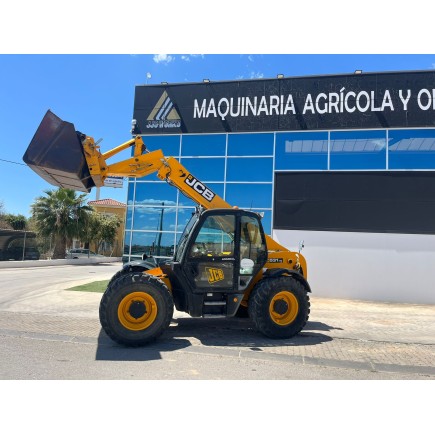 MANIPULADOR TELESCÓPICO JCB 531-70