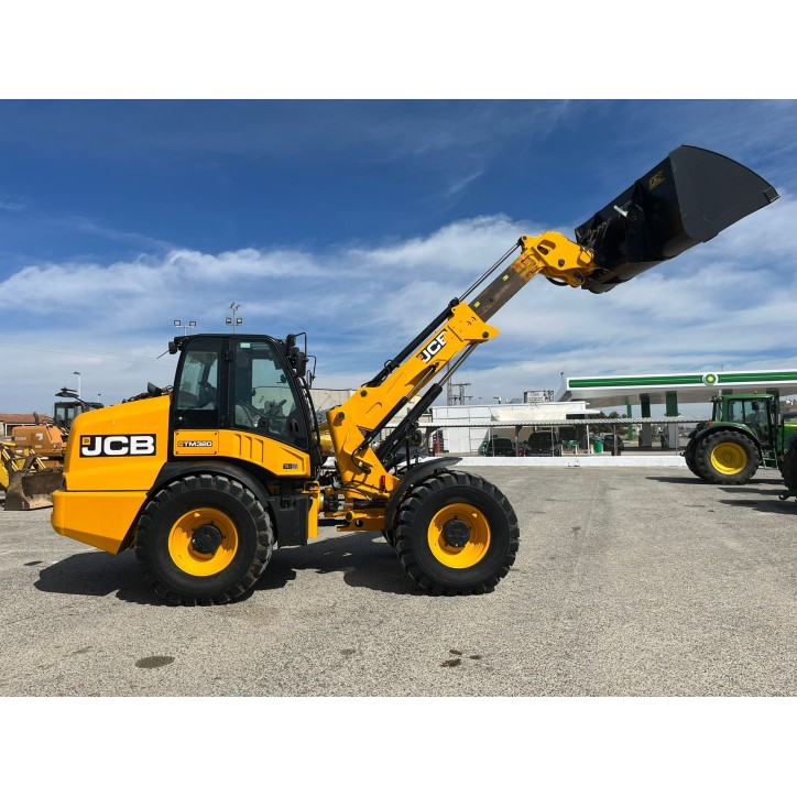 MANIPULADOR TELESCOPICO JCB TM320