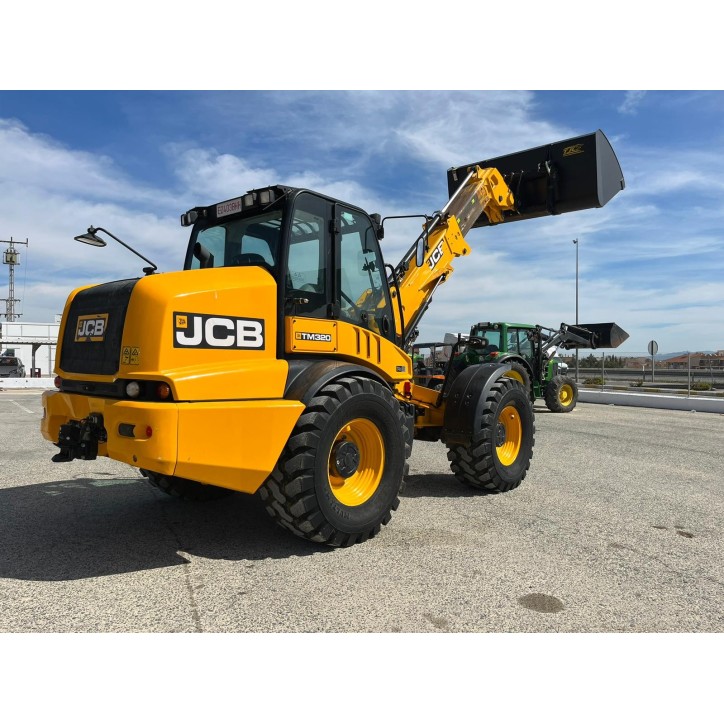 MANIPULADOR TELESCOPICO JCB TM320