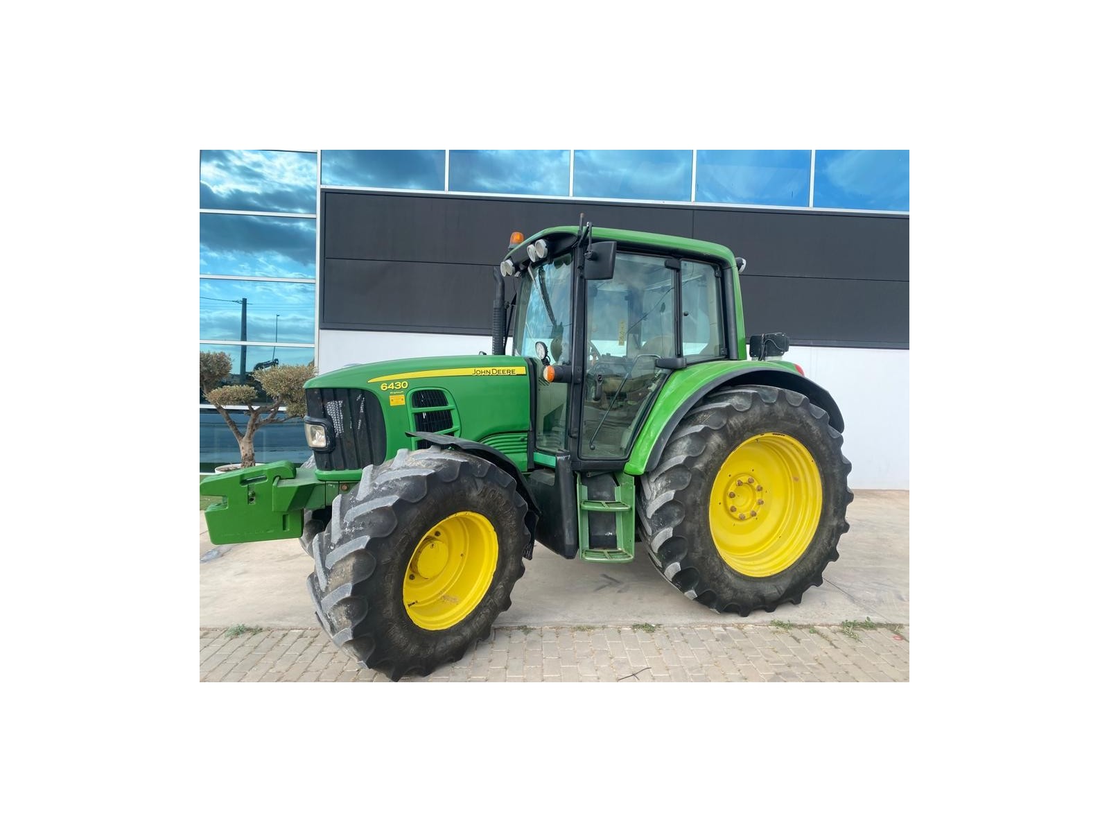 TRACTOR JOHN DEERE 6430