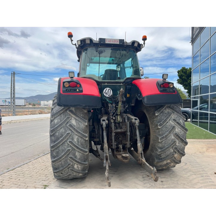 MASSEY FERGUSON 8690