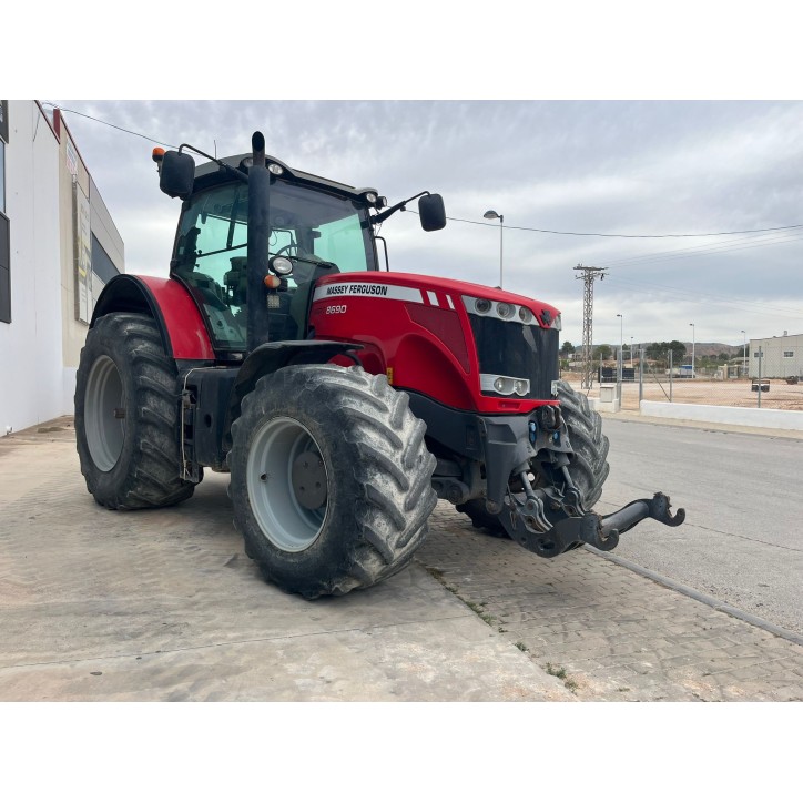 MASSEY FERGUSON 8690