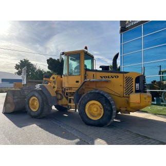 PALA CARGADORA VOLVO L120E