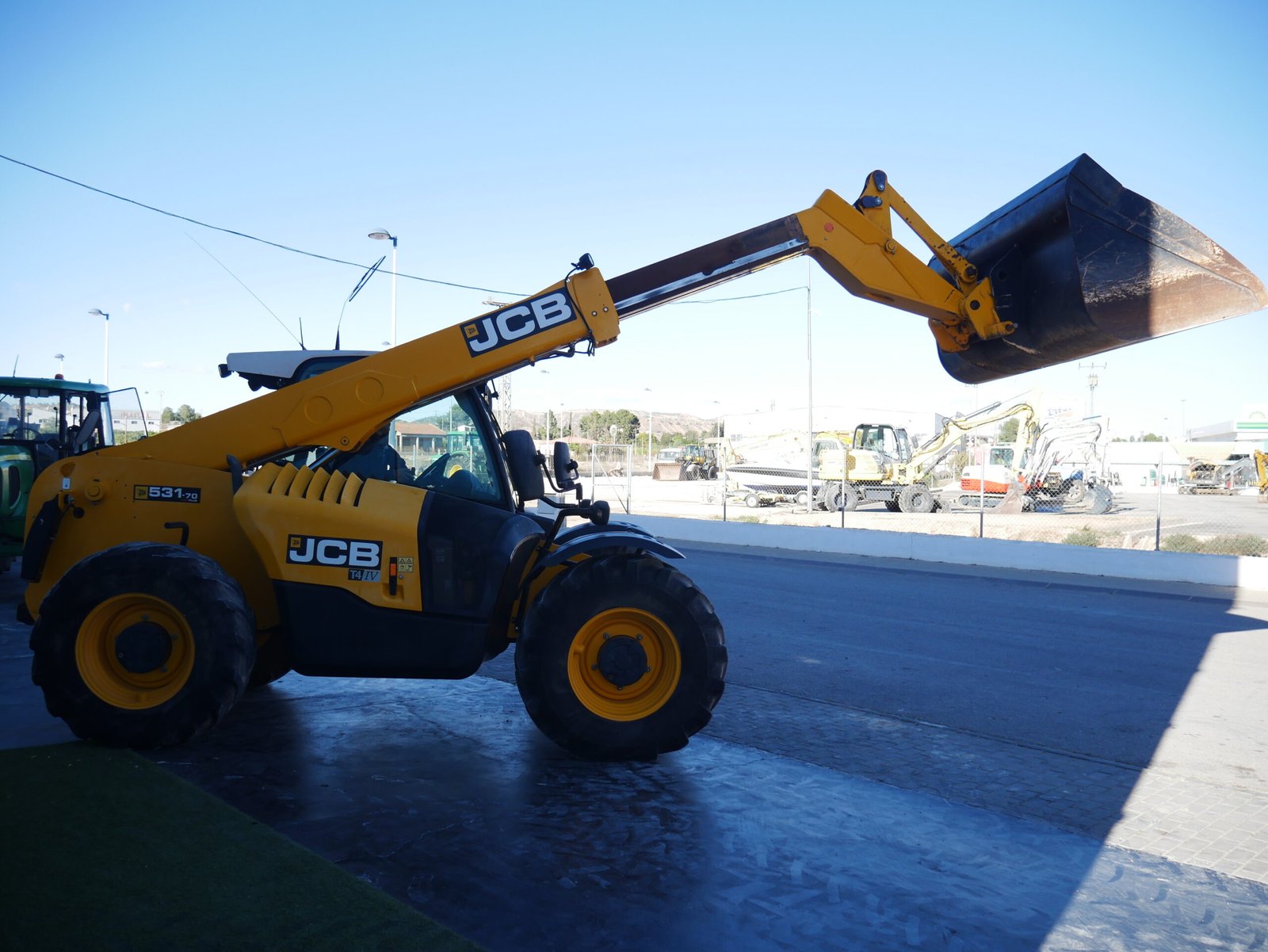 Manipulador telescópico JCB 531-70 Agriplus del 2016 con 6.800 horas