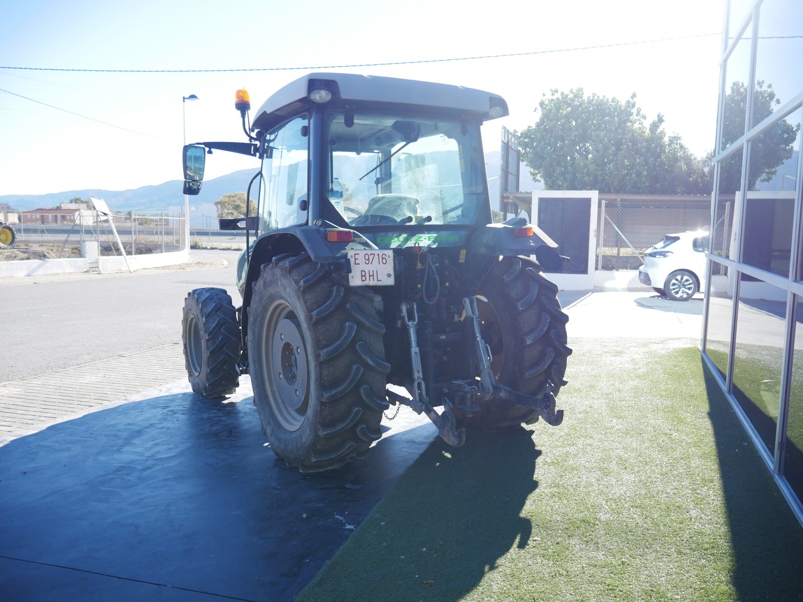 Tractor Deutz-Fahr 5100.4 D del 2020 con 1.900 horas