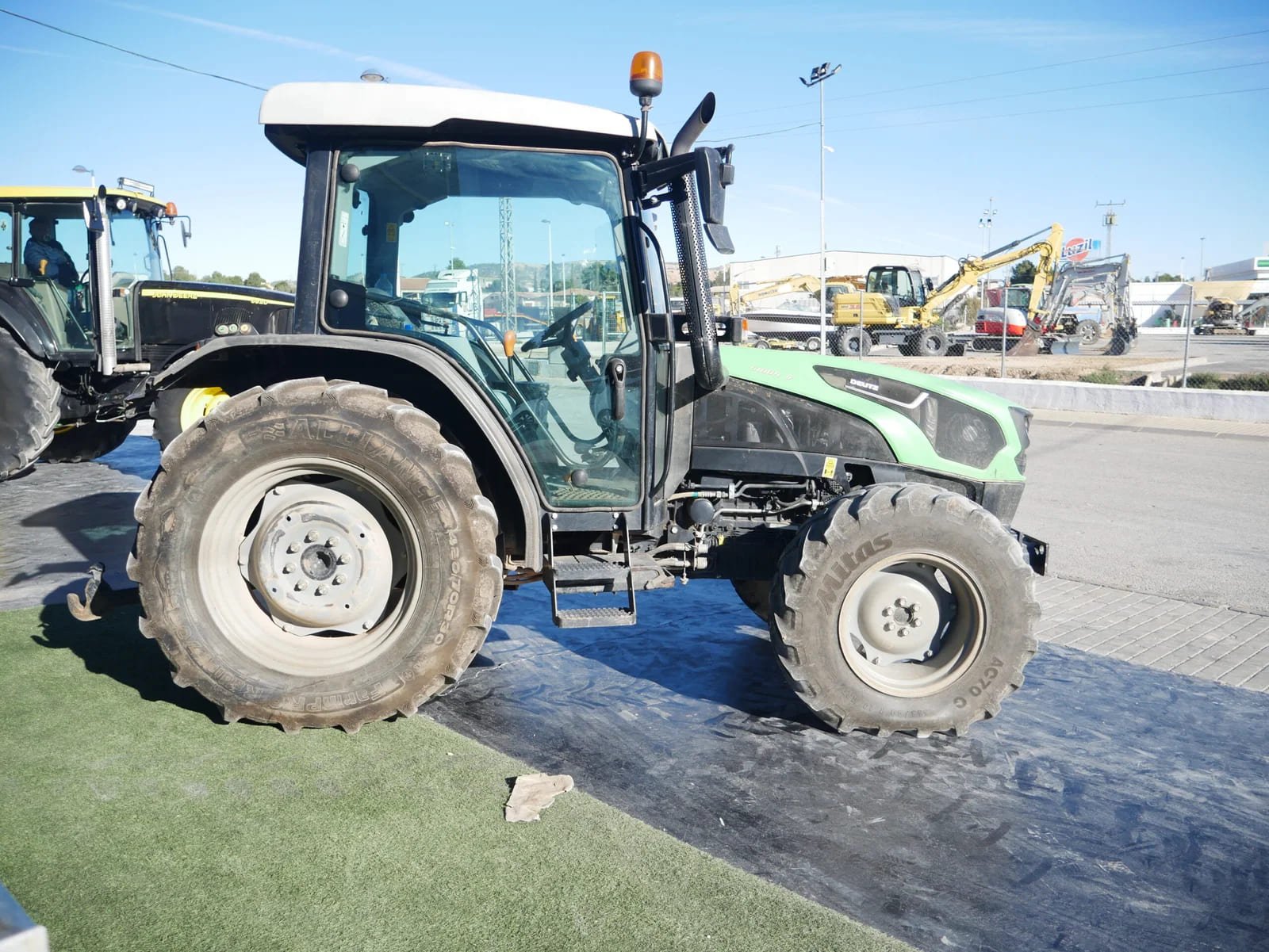 Tractor Deutz-Fahr 5100.4 D- OCasion (6)