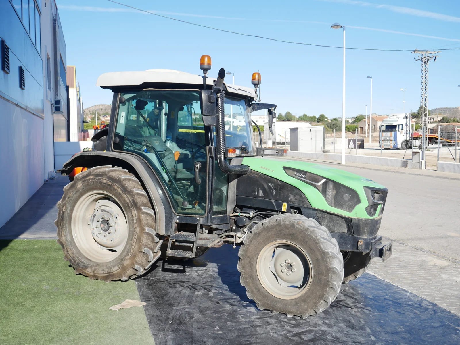 Tractor Deutz-Fahr 5100.4 D- OCasion (6)
