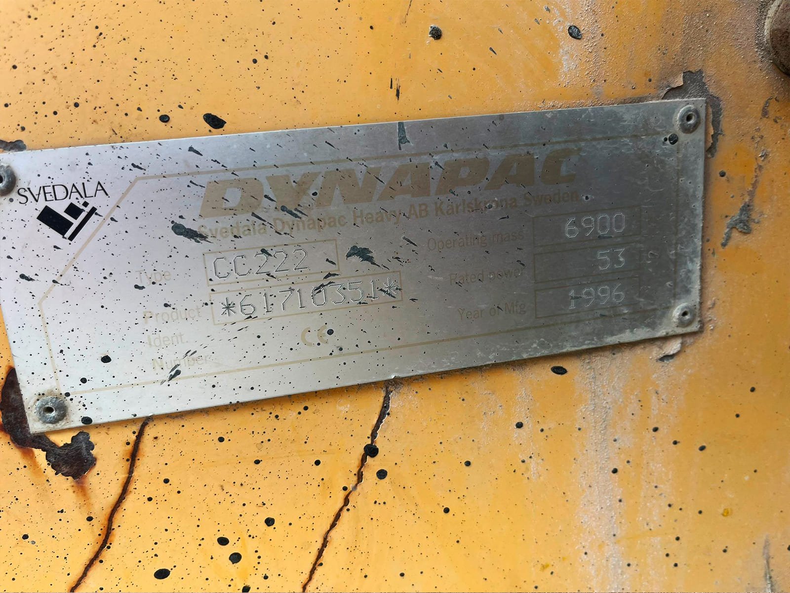 Sistema de vibración Dynapac CC 222 Rodillo compactador segunda mano en España Dynapac CC 222 listo para trabajar