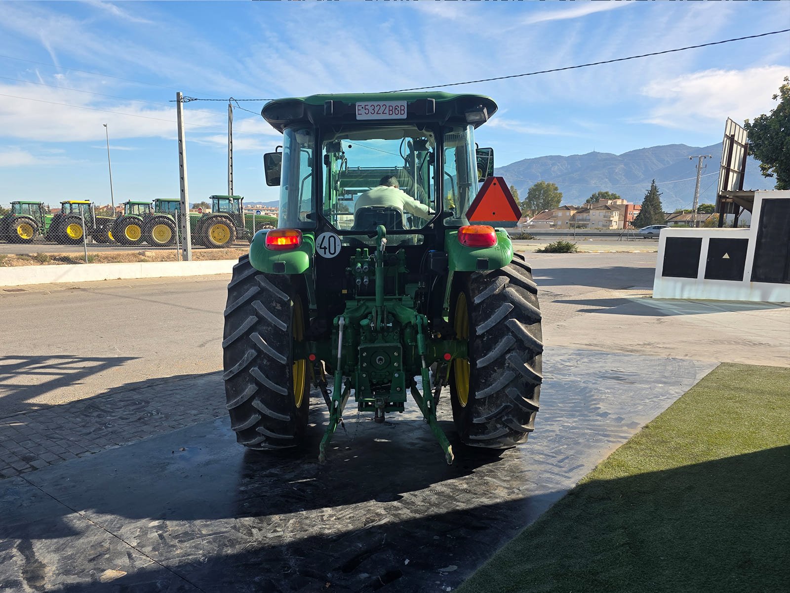 Parte trasera John Deere 5090 2012