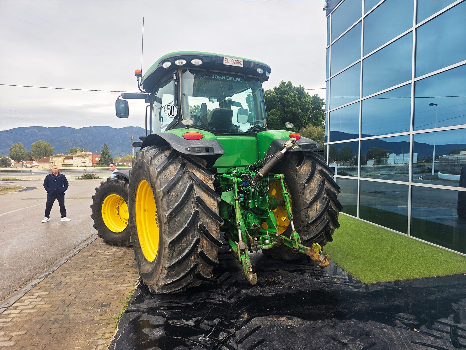 Maquinaria agrícola John Deere 8360 R ocasión