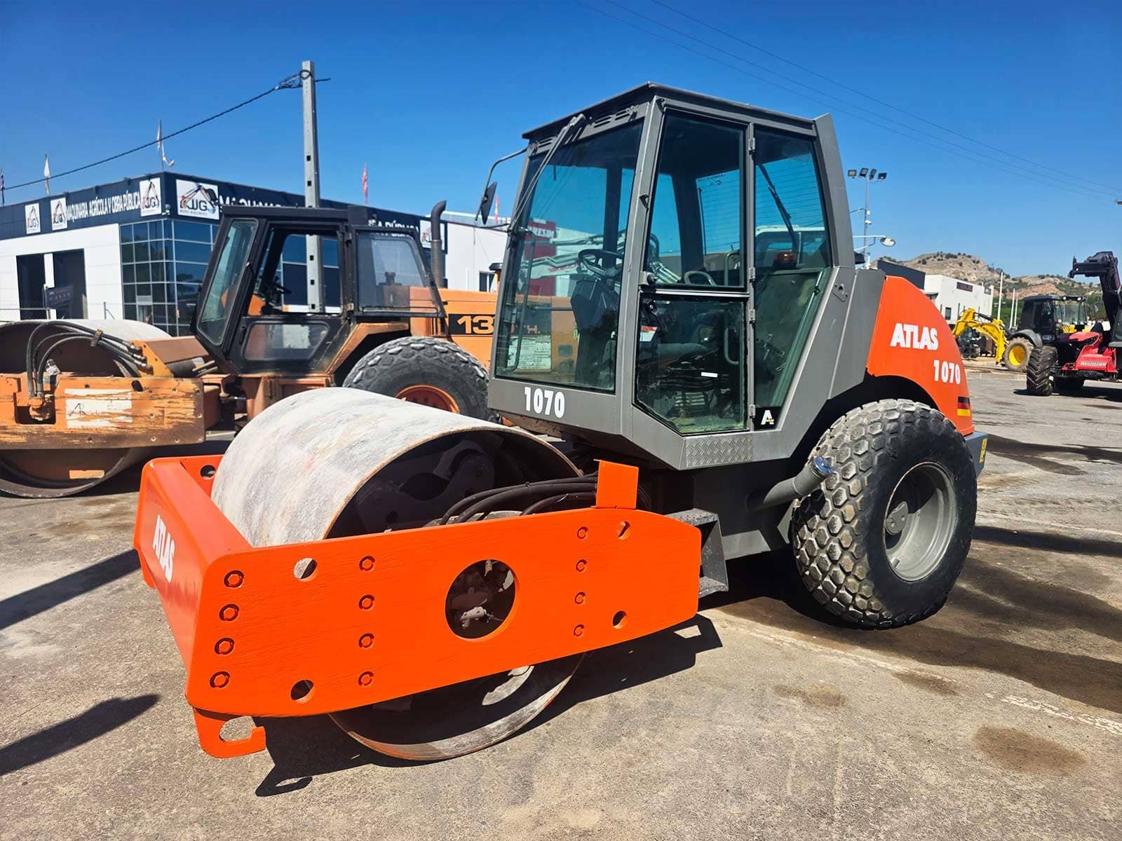 Rodillo compactador para carreteras Atlas AW 1070 para explanadas Atlas AW 1070 JJG Works Maquinaria Rodillo compactador segunda mano Murcia