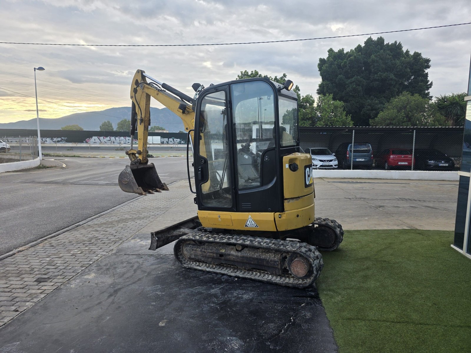 CAT 302.7 segunda mano CAT 302.7 en venta CAT 302.7 precio CAT 302.7 ocasión CAT 302.7 usada CAT 302.7 2014 CAT 302.7 6000 horas Caterpillar 302.7 segunda mano Caterpillar 302.7 precio CAT 302.7D CR segunda mano miniexcavadora CAT 302.7