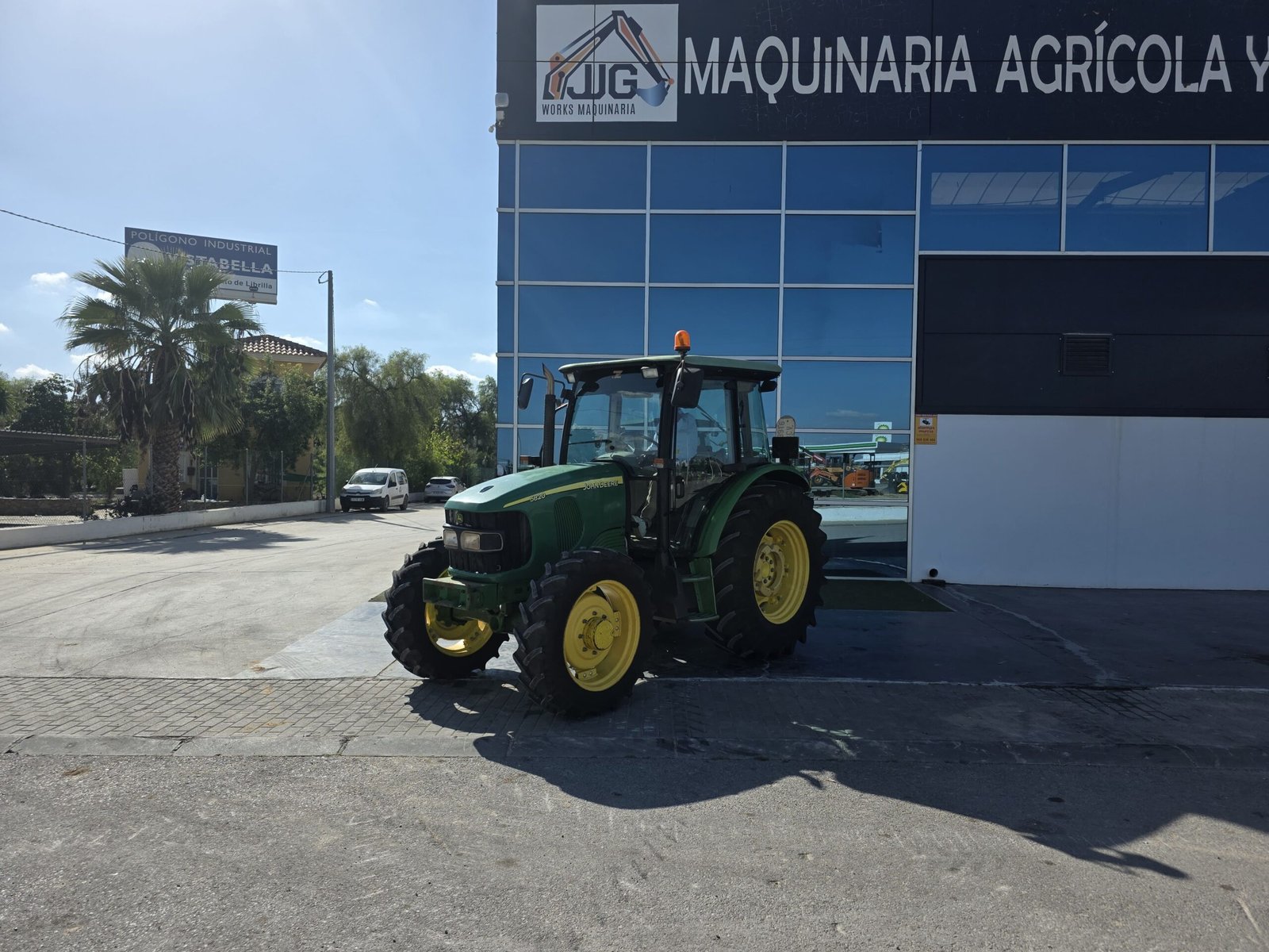 John Deere 5820 segunda mano, John Deere 5820 en venta, John Deere 5820 precio, John Deere 5820 ocasión, John Deere 5820 usado, John Deere 5820 2007, John Deere 5820 12000 horas, tractor John Deere 5820, tractor John Deere 5820 segunda mano, tractor John Deere 5820 precio, tractor John Deere 5820 ocasión, John Deere 5820 aire acondicionado, John Deere 5820 con cabina, John Deere 5820 motor, John Deere 5820 características, John Deere 5820 ficha técnica,