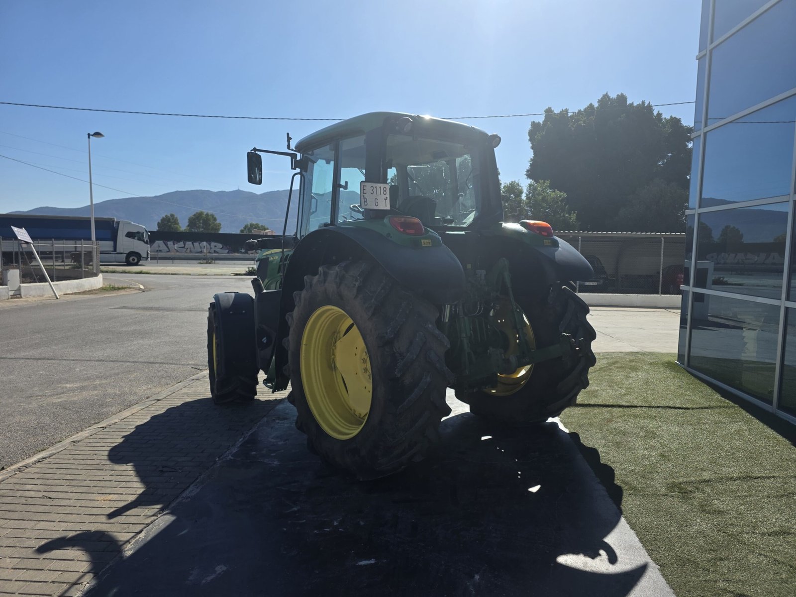 John Deere 6130M segunda mano John Deere 6130M en venta John Deere 6130M precio John Deere 6130M ocasión John Deere 6130M usado John Deere 6130M 2018 John Deere 6130M 3700 horas John Deere 6130M 130 CV tractor John Deere 6130M tractor John Deere 6130M segunda mano tractor John Deere 6130M precio tractor John Deere 6130M ocasión John Deere 6130M suspensión delantera John Deere 6130M aire acondicionado John Deere 6130M 4x4 John Deere 6130M motor John Deere 6130M características John Deere 6130M ficha técnica John Deere Serie 6M