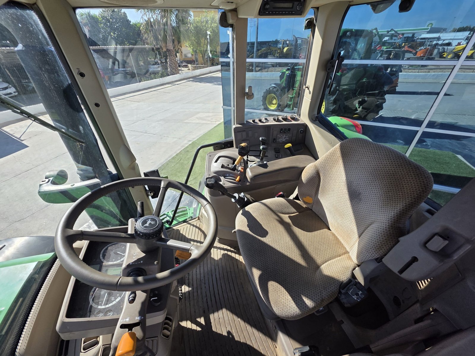 John Deere 6130M segunda mano John Deere 6130M en venta John Deere 6130M precio John Deere 6130M ocasión John Deere 6130M usado John Deere 6130M 2018 John Deere 6130M 3700 horas John Deere 6130M 130 CV tractor John Deere 6130M tractor John Deere 6130M segunda mano tractor John Deere 6130M precio tractor John Deere 6130M ocasión John Deere 6130M suspensión delantera John Deere 6130M aire acondicionado John Deere 6130M 4x4 John Deere 6130M motor John Deere 6130M características John Deere 6130M ficha técnica John Deere Serie 6M